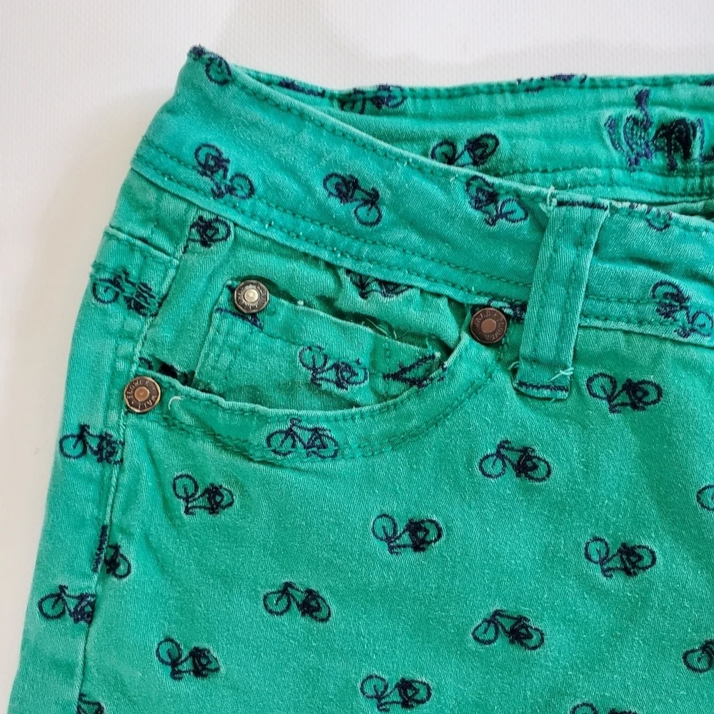2332 * Wallflower Embroidered Bicycle Print Shorts Green Navy Blue Size 7